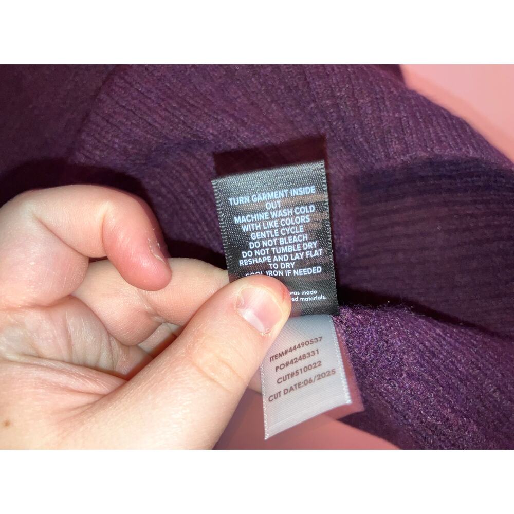 NWT Torrid Vegan Cashmere V-neck Pullover Sweater Potent Purple Size 4X - Picture 6 of 7